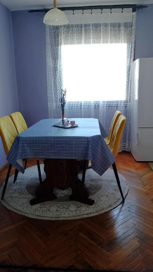 Apartments Aynur Біхач Екстер'єр фото