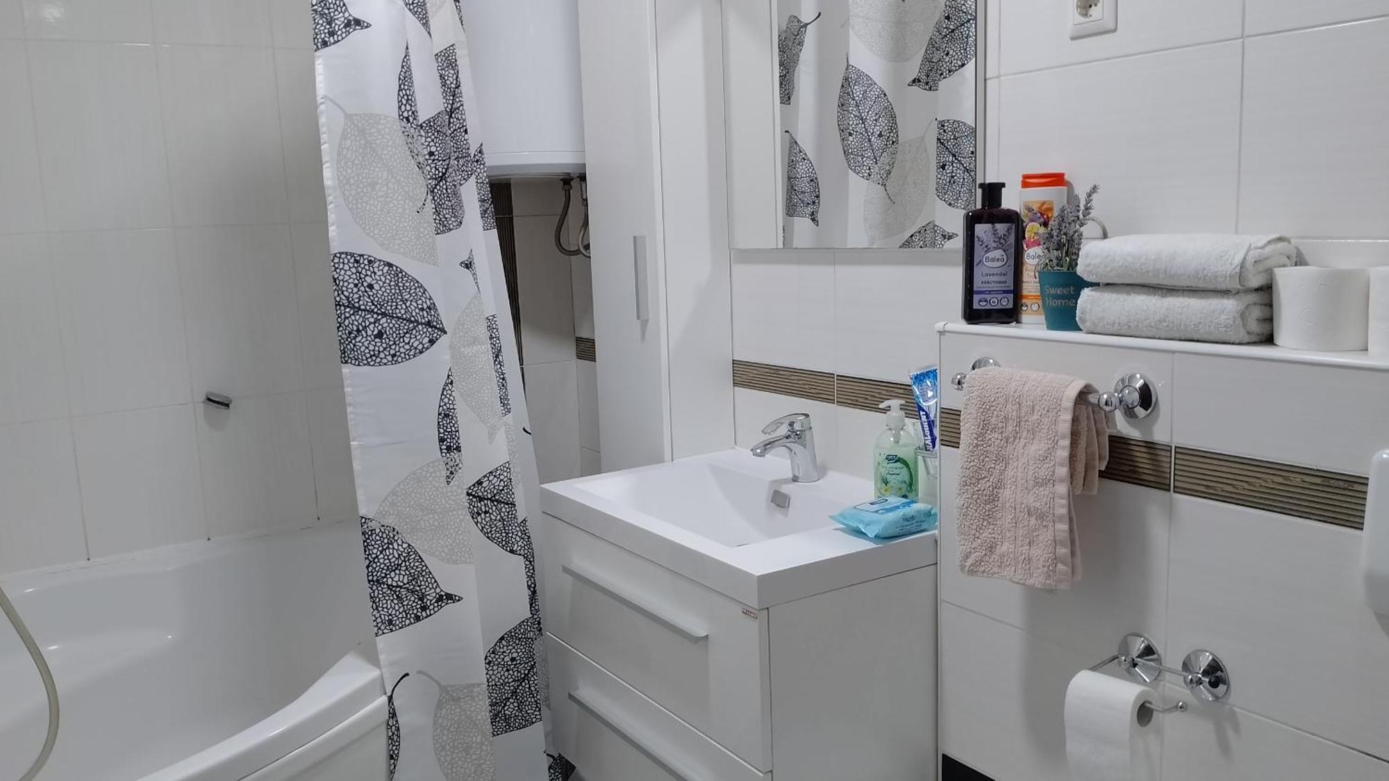 Apartments Aynur Біхач Екстер'єр фото